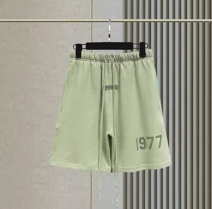 77' Shorts