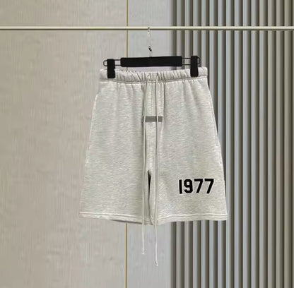 77' Shorts